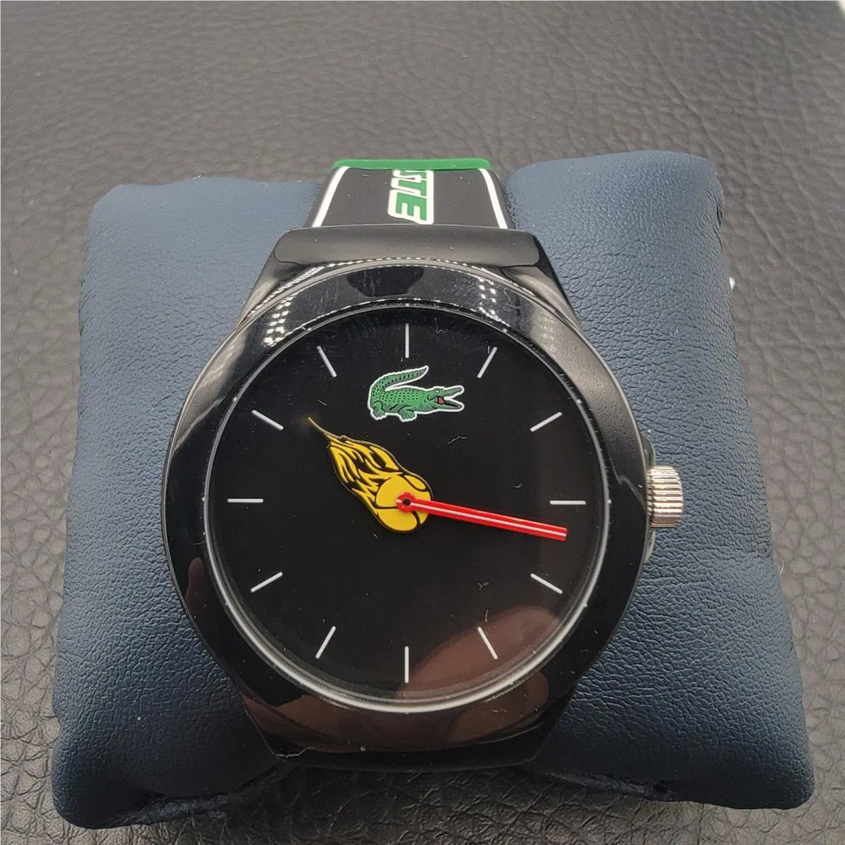Lacoste Neocroc Blk Green Rubber Strap Men`s Watch Running
