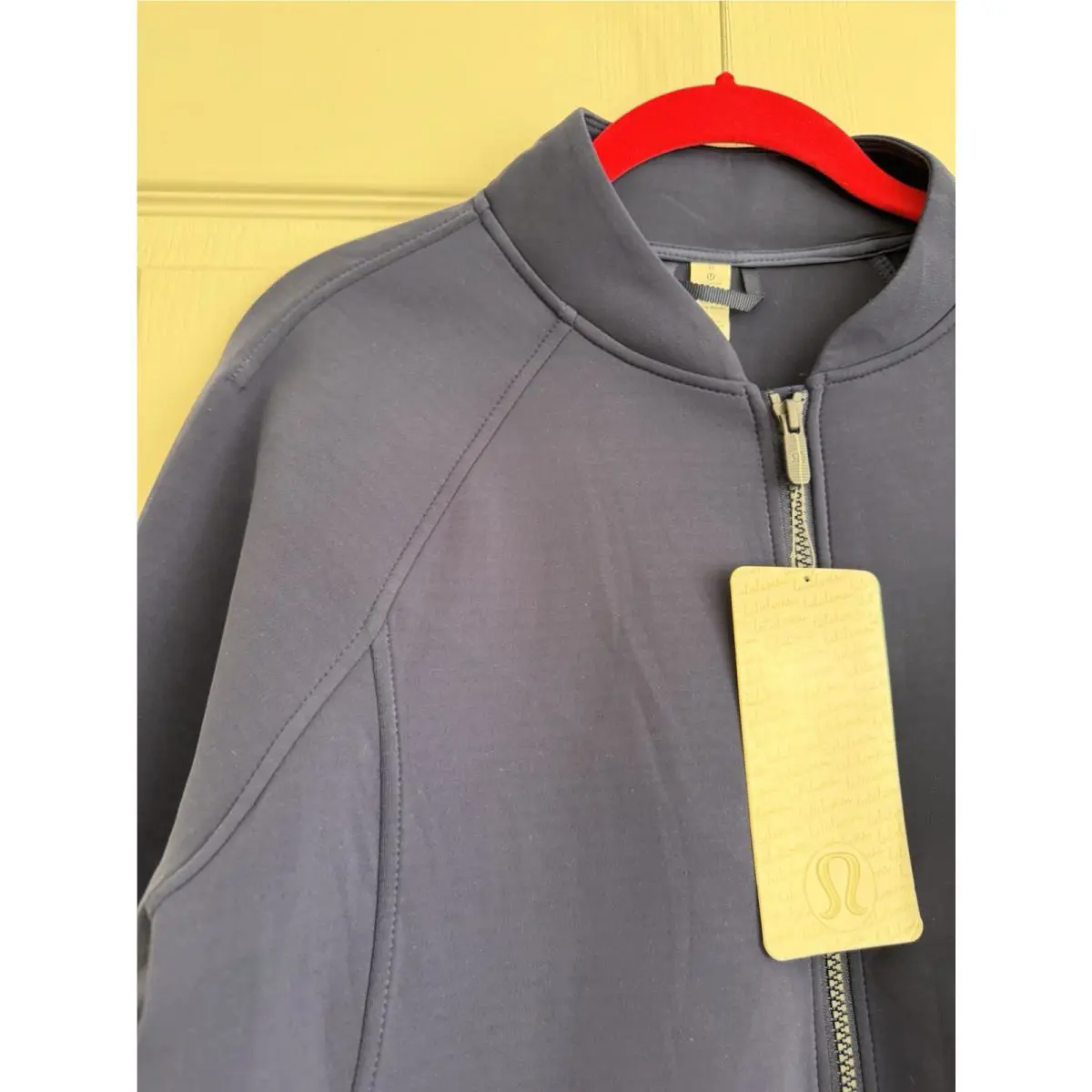 Lululemon clothing - Blue 3