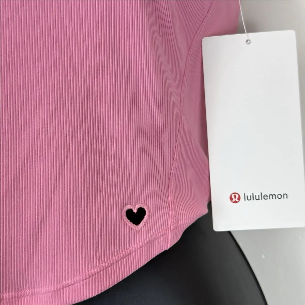 Lululemon clothing - candy cloud 1