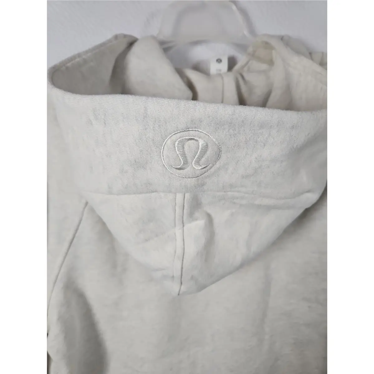 Lululemon clothing - Bone 5