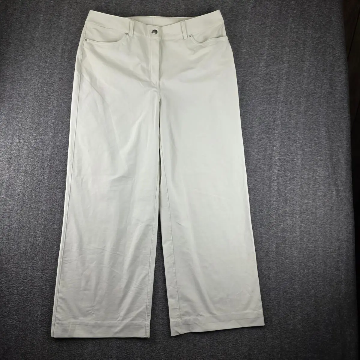 Lululemon clothing - Beige 0