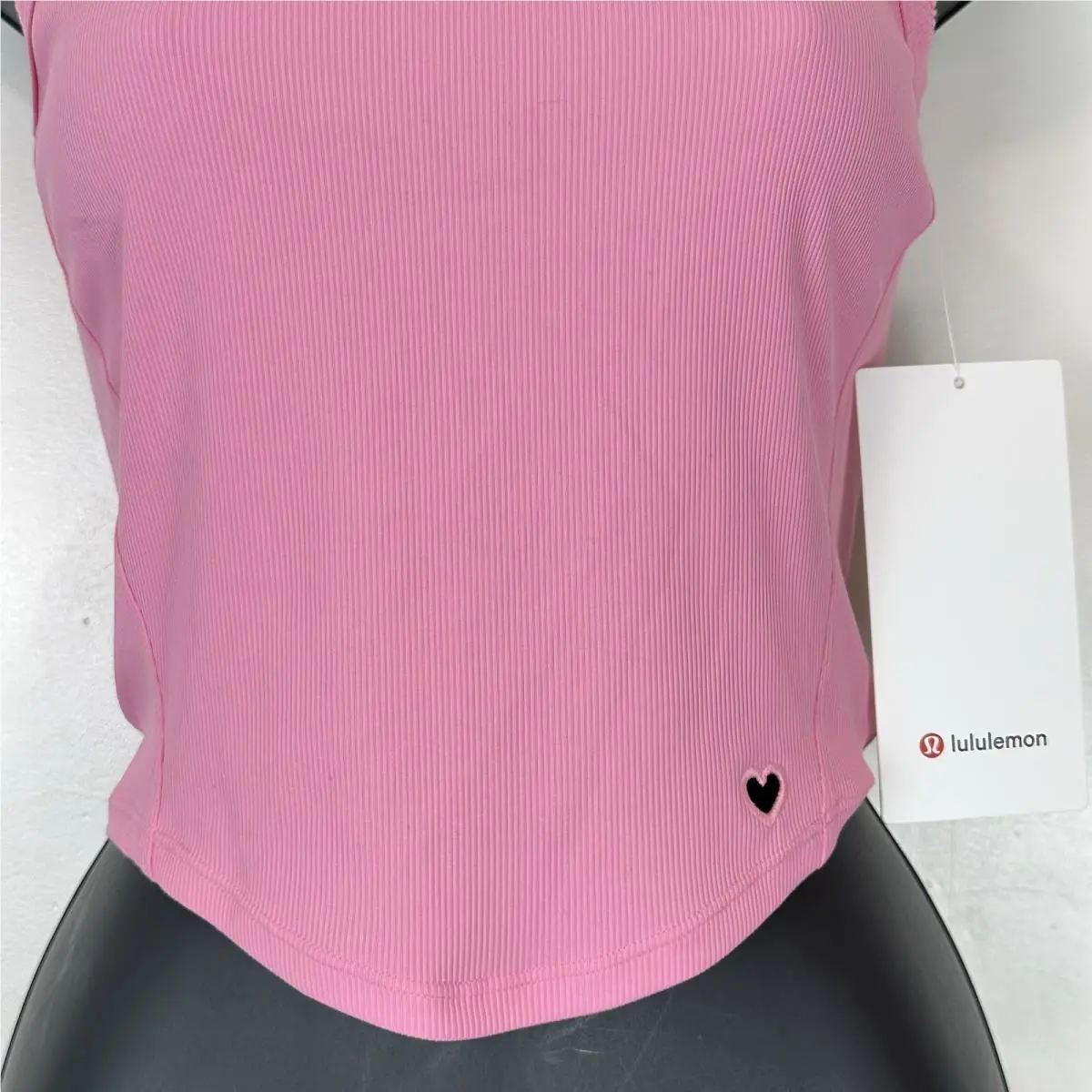 Lululemon clothing - candy cloud 1