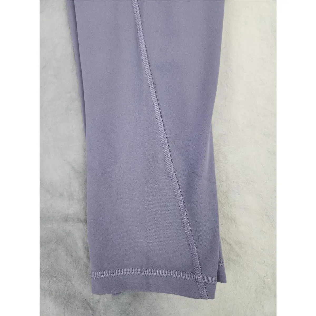 Lululemon clothing - Grape Mist 9