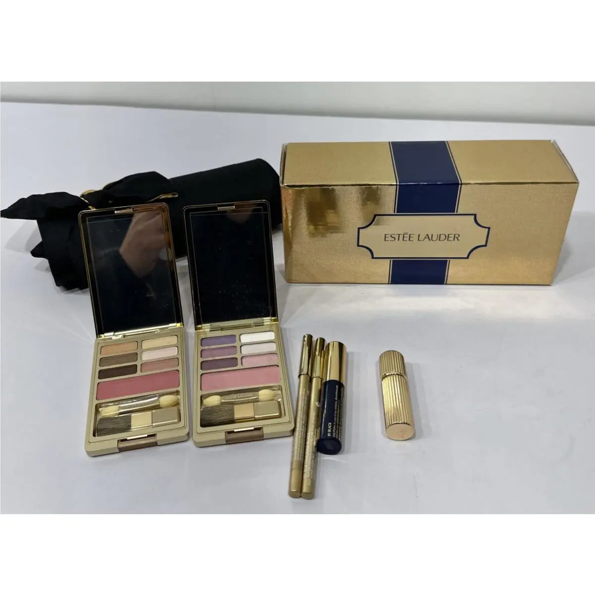 Estee Lauder Color Intensity Eyeshadow Blush All Day Compact Bag