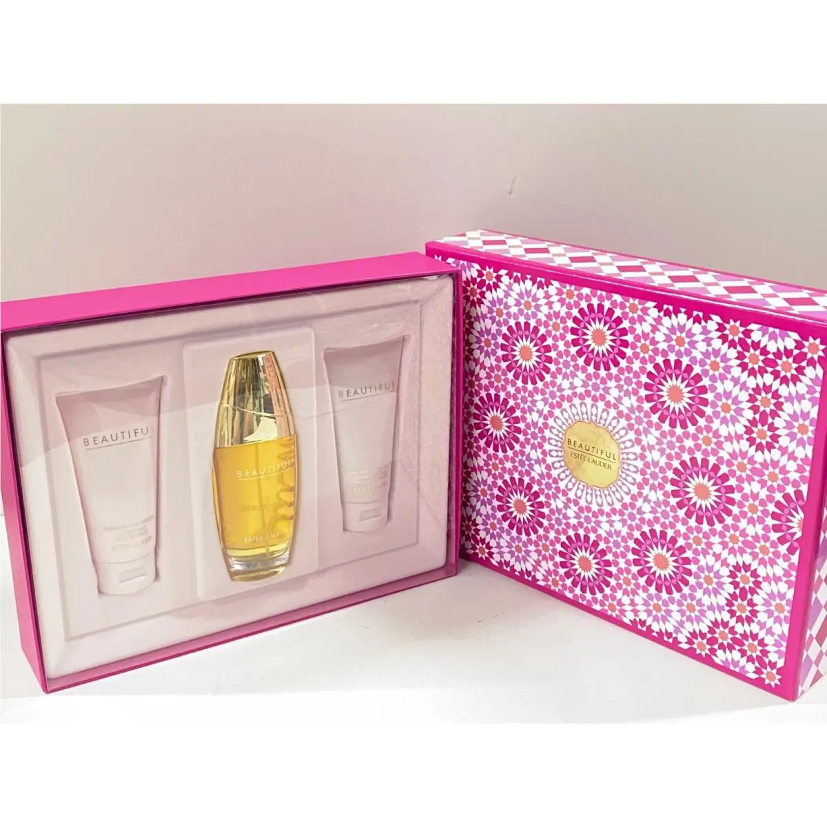 Estee Lauder Beautiful 3PCS in Set For Women