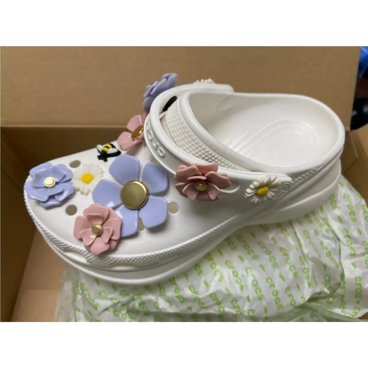 Crocs shoes - Lost General Collaboration - Lost General Collaboration - White 6