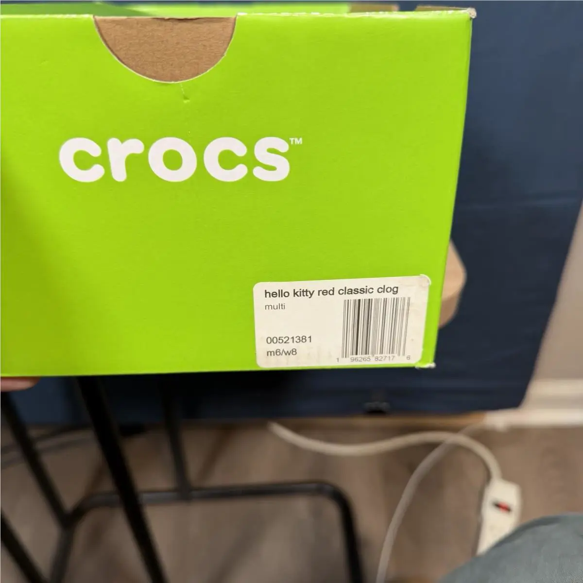 Crocs shoes - Hello Kitty - Hello Kitty - 210575-90H - Red (UPC: 196265827176) 4