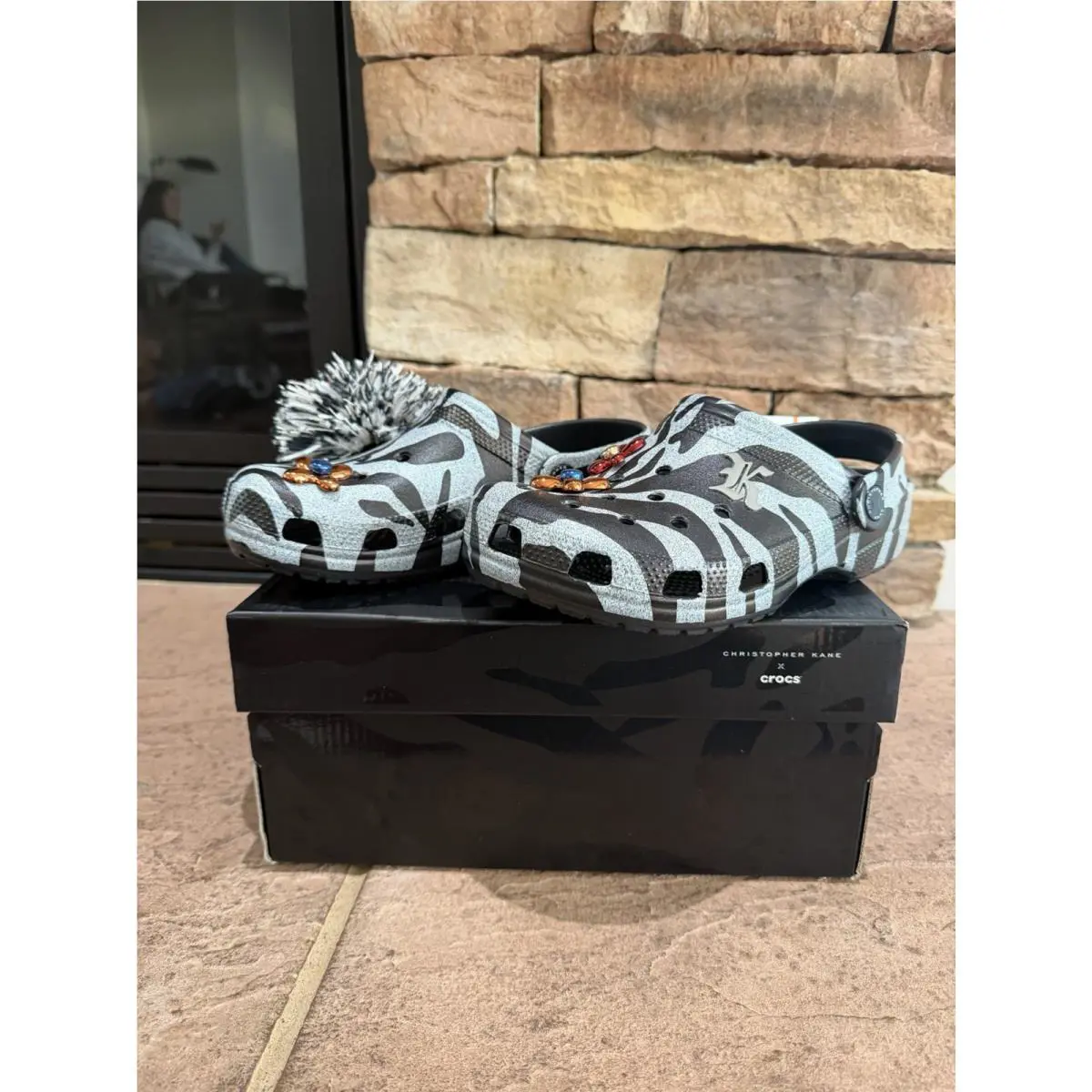 Christopher Kane Crocs 2017 Limited Edition White/black Zebra Print Clogs M4/W6