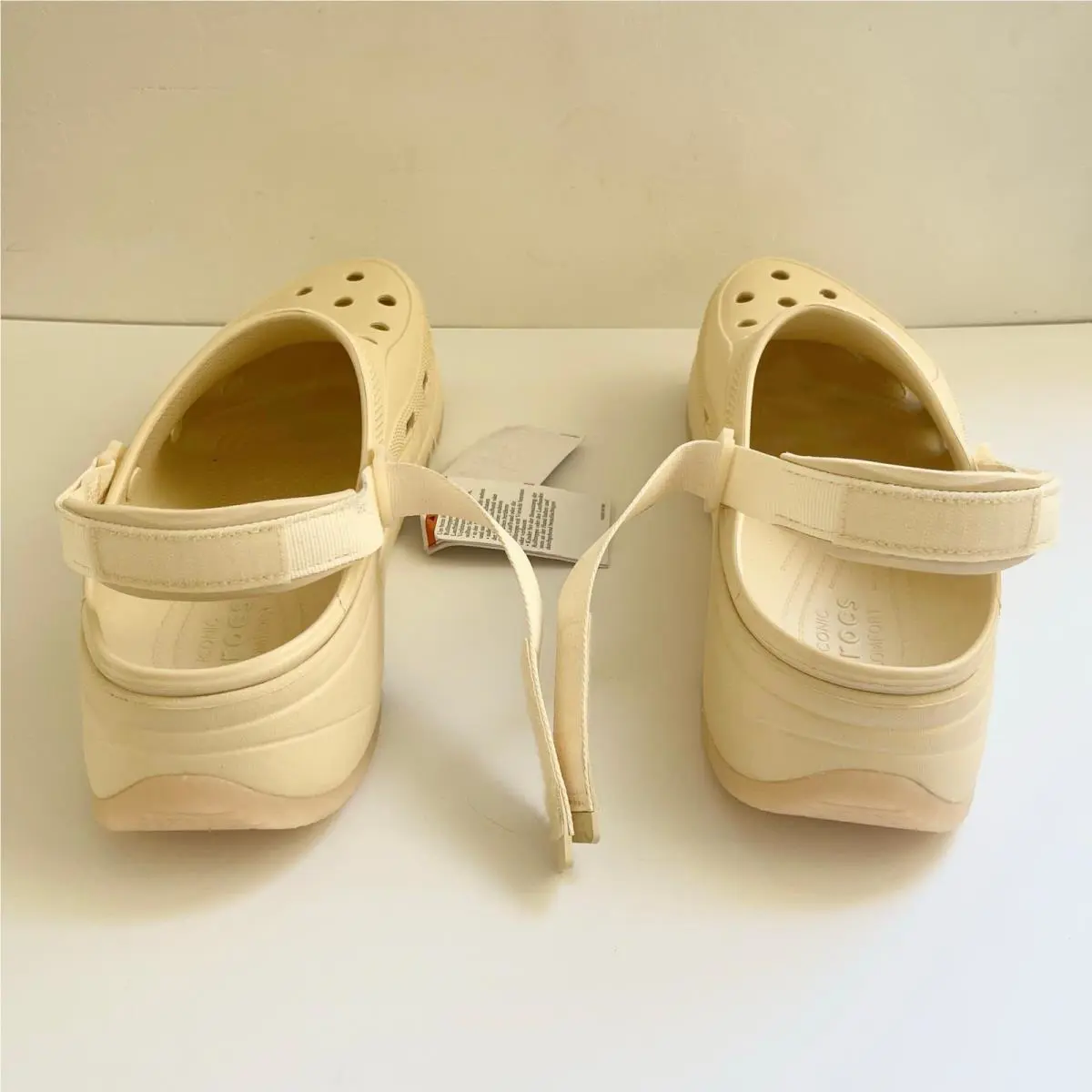 Crocs shoes - Cream 9