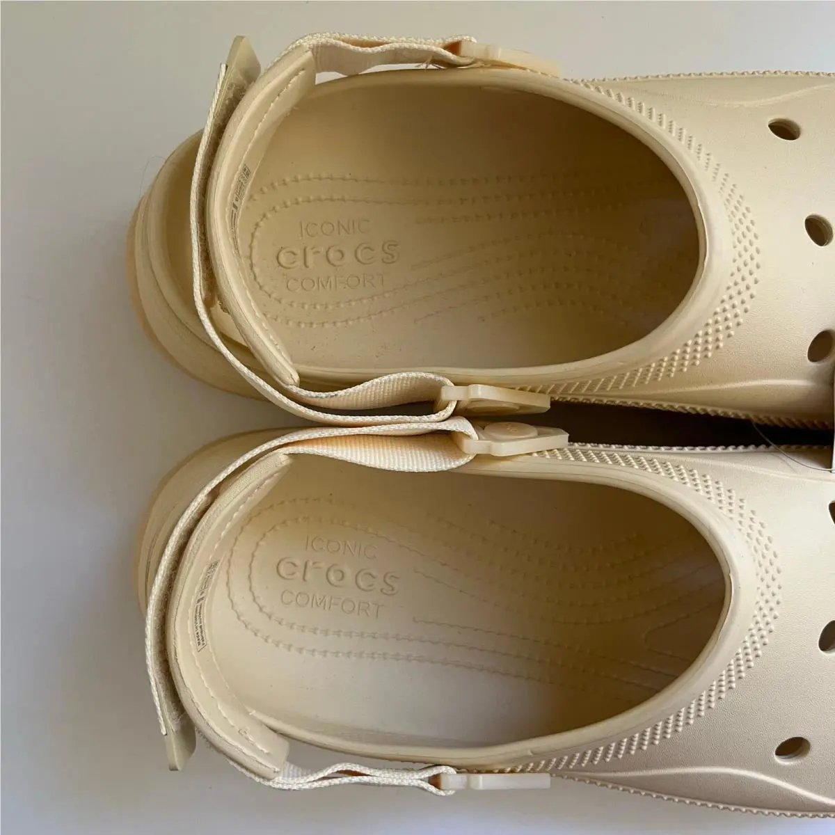 Crocs shoes - Cream 5