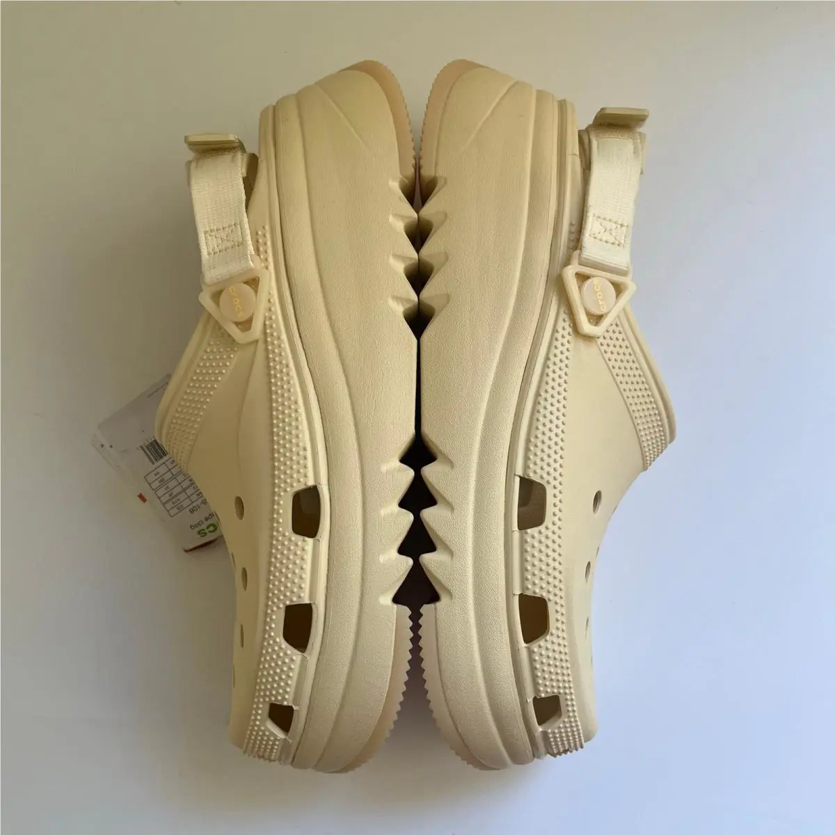 Crocs shoes - Cream 3