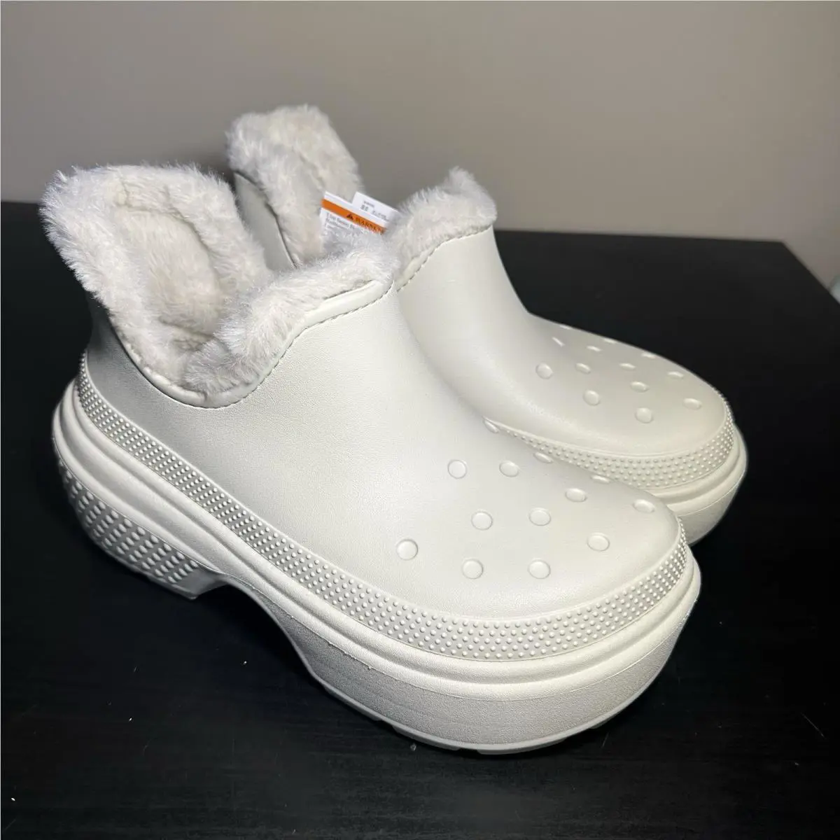 Crocs shoes - Stomp - Stomp - White (UPC: 0196265867615) 0