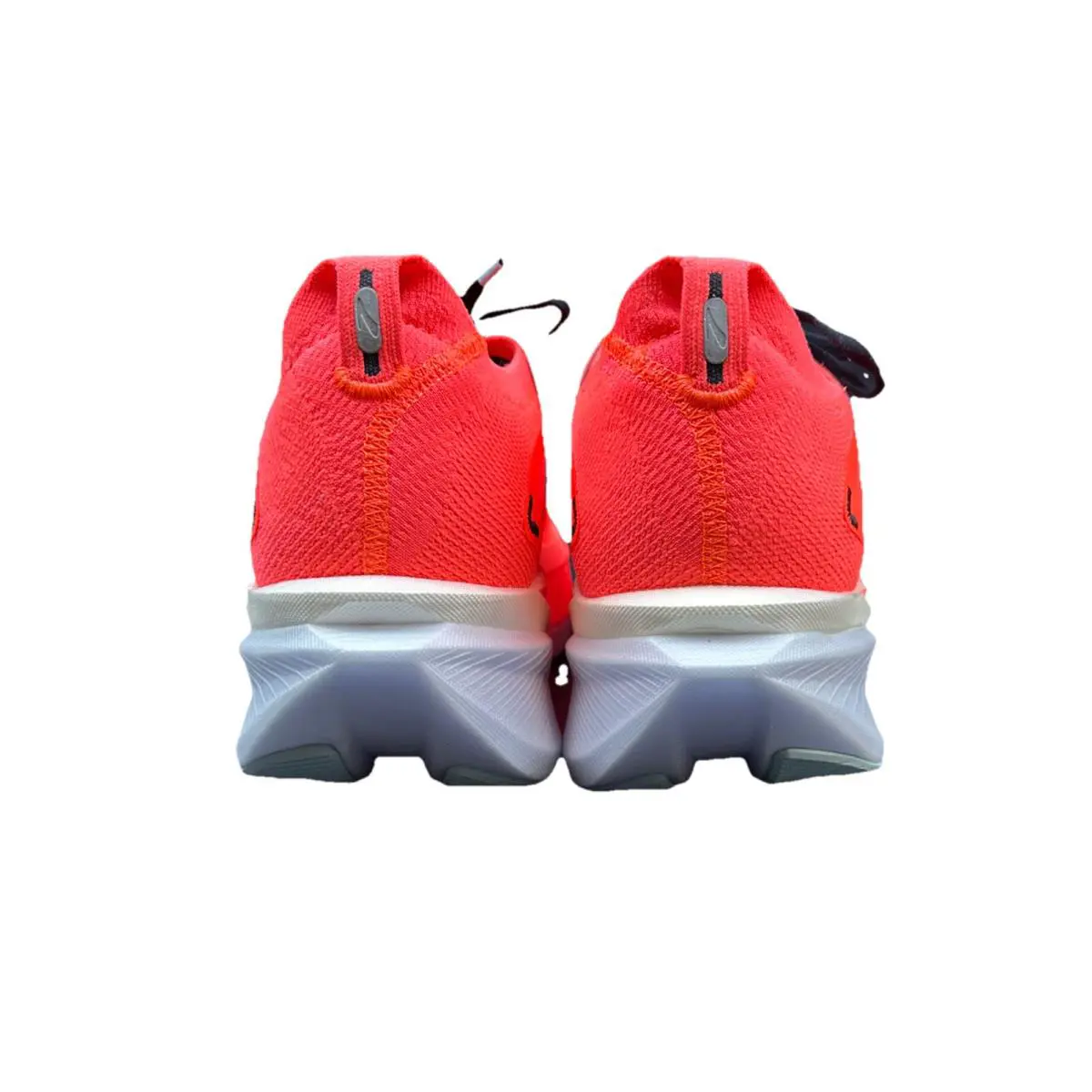 Brooks shoes - Hyperion Max 3 - Hyperion Max - 1104671D670130 - Fiery Coral/Black (UPC: 195394682120) 1