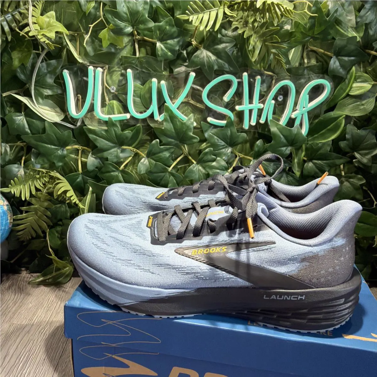 Brooks shoes - Blue 2