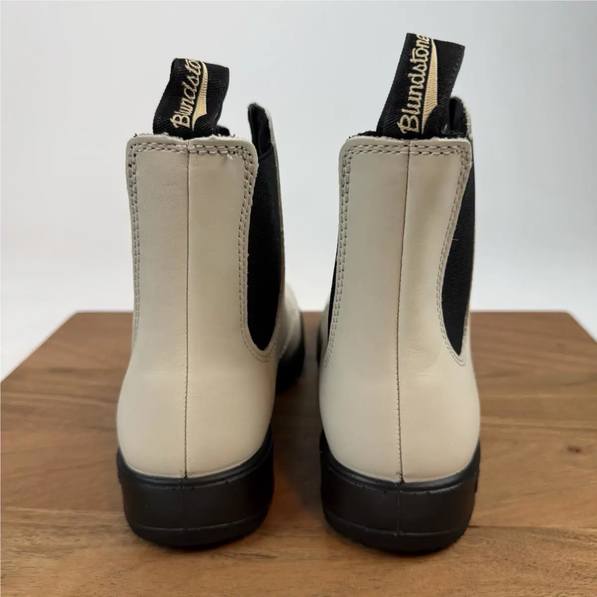 Blundstone shoes - Blundstone Original Lace Up Boots - 2324 - White (UPC: 8315991562287) 4