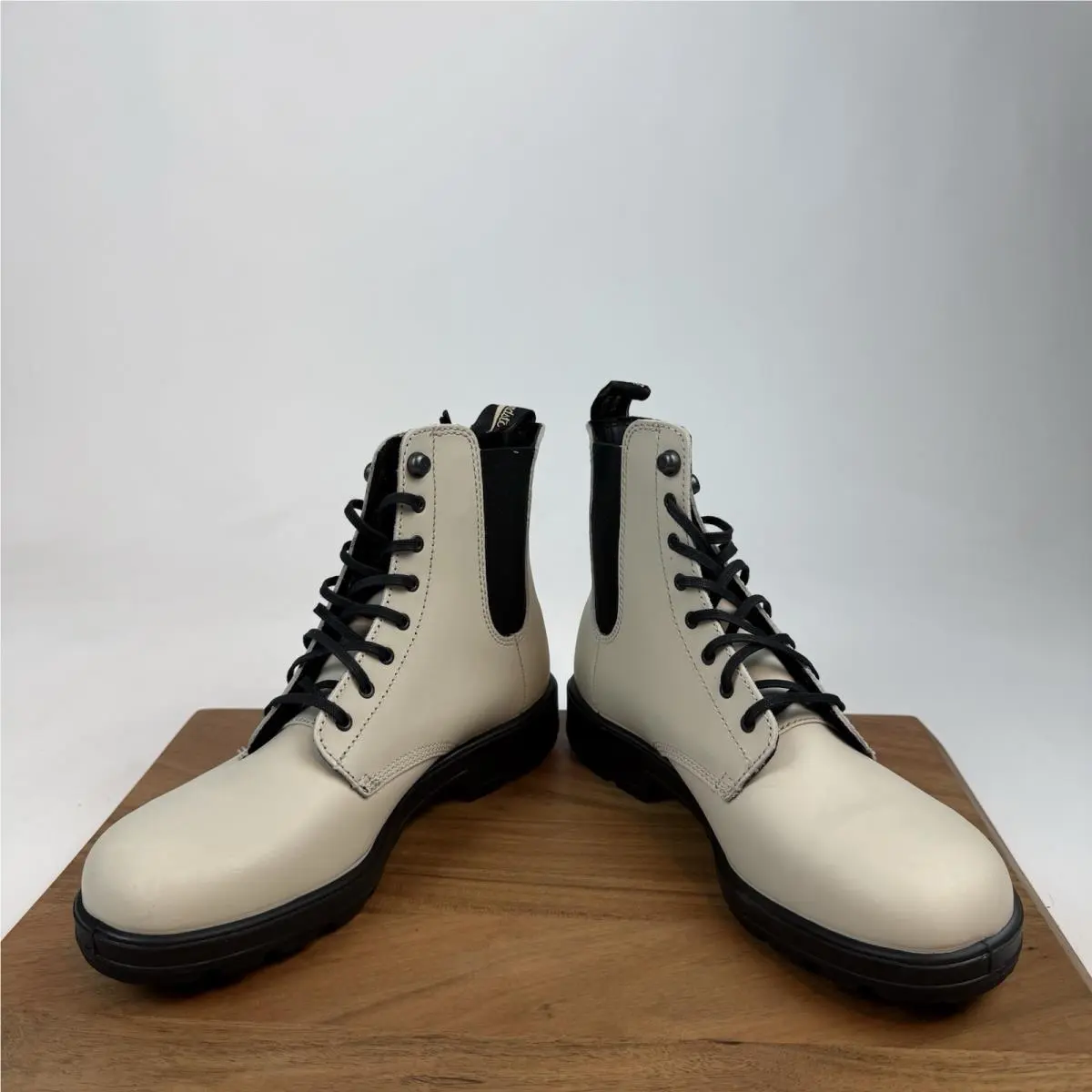 Blundstone shoes - 2324 - 2324 - Beige 2
