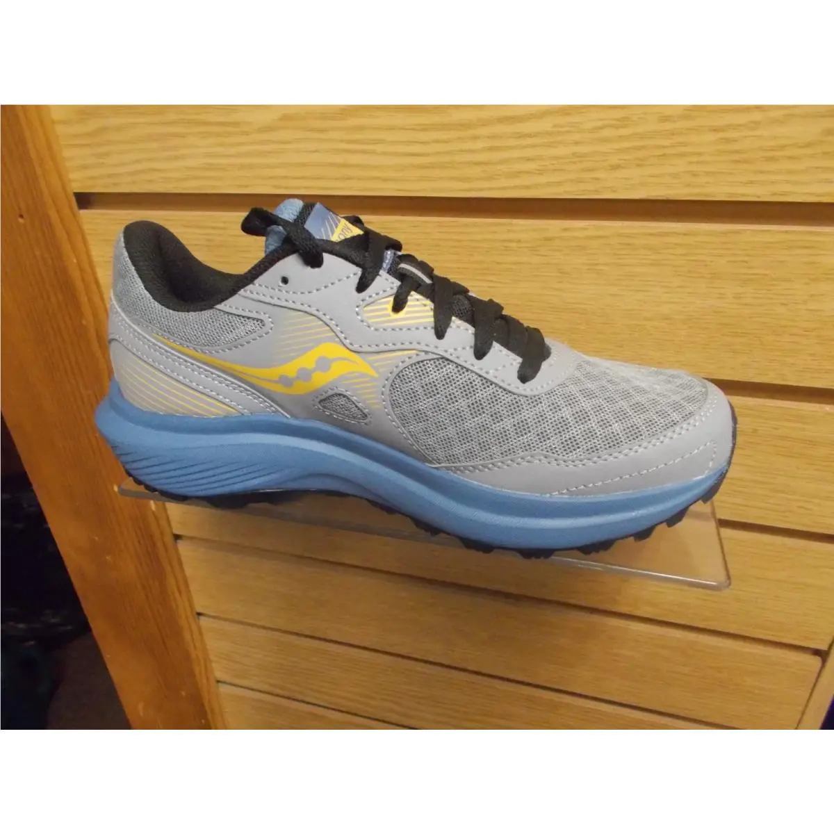 Saucony shoes - COHESION TR16 - COHESION - S10786-21 - GREY WITH YELLOW & BLUE TRIM 5