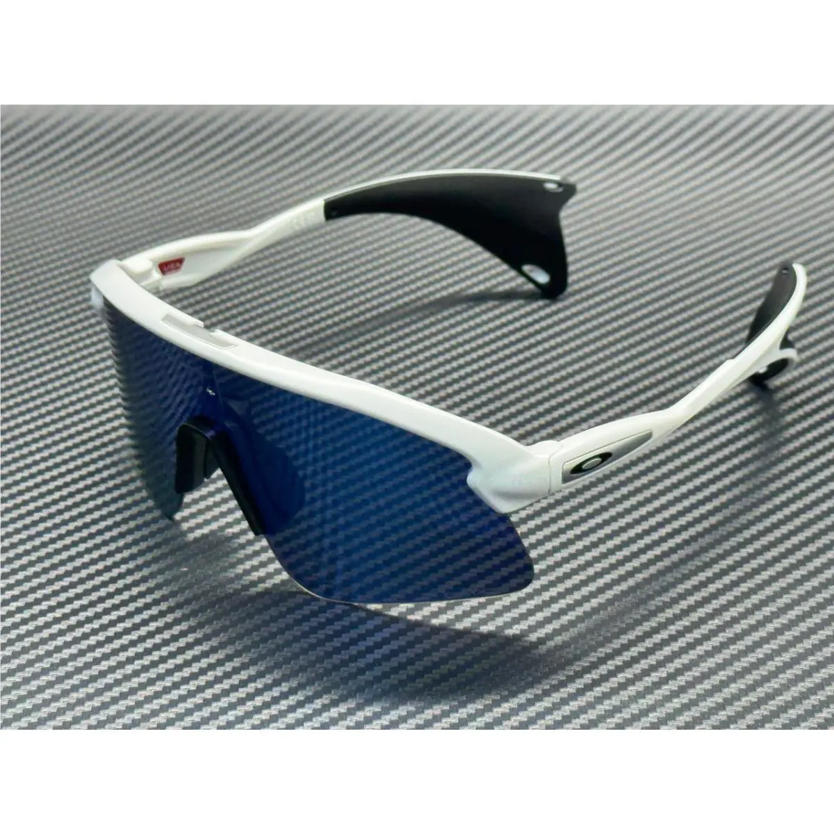 Oakley OO9517 04 Matte White Prizm Sapphire Men`s 61 mm Sunglasses