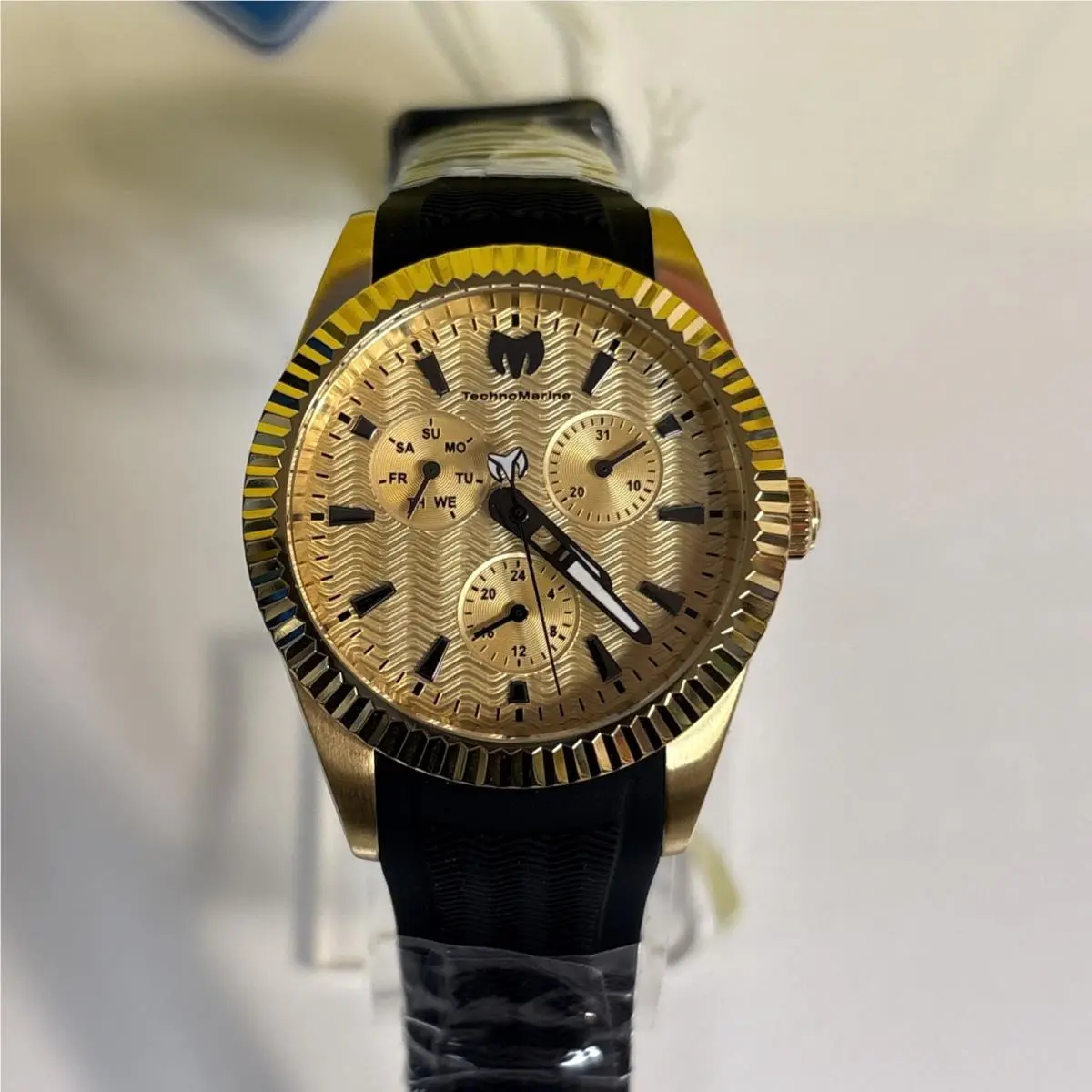 Technomarine Men`s Sea Dream 42mm Quartz Watch TM-719031 Htf Nice by TechnoMarine