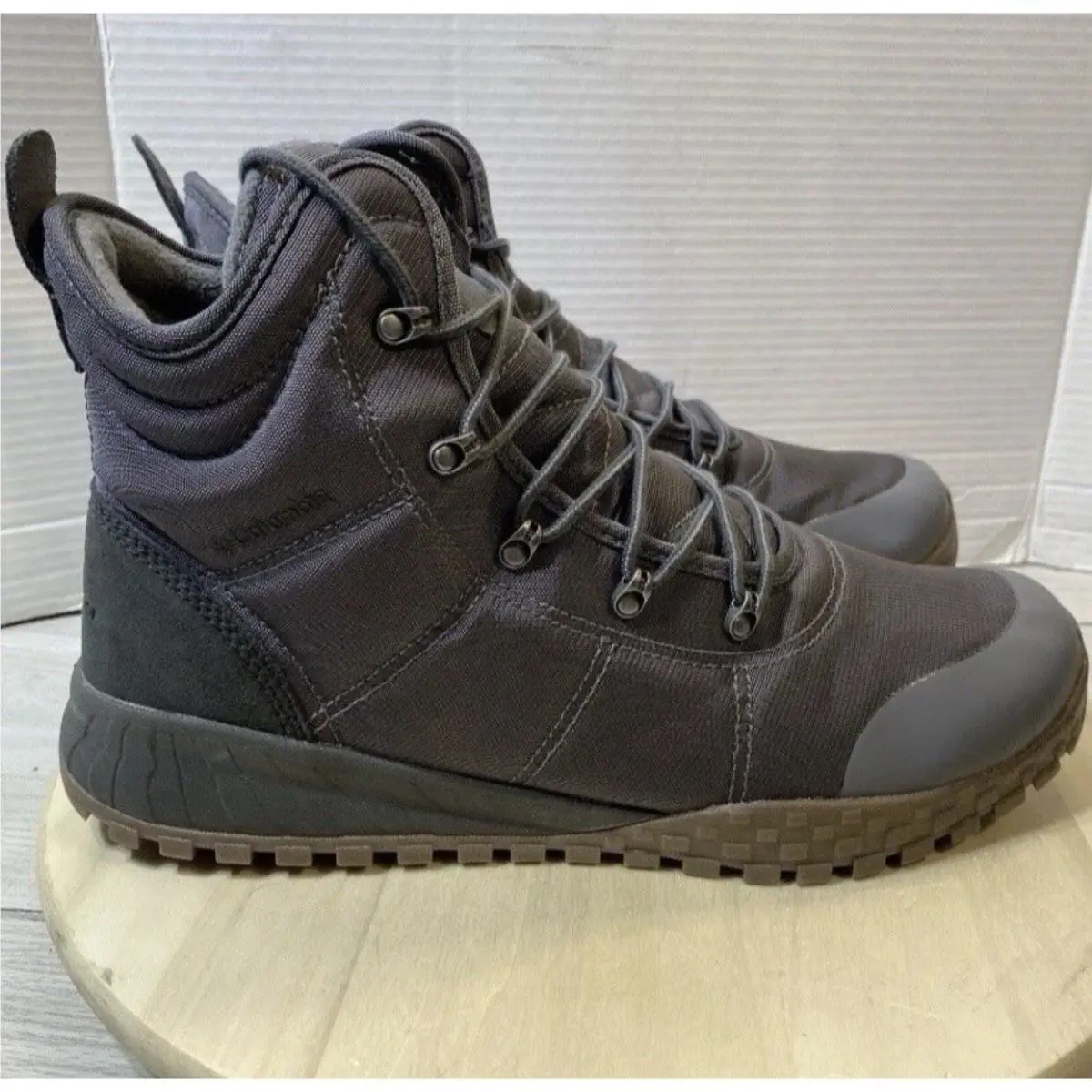 Columbia shoes - Columbia Fairbanks Omni-Heat - Fairbanks - Gray 2