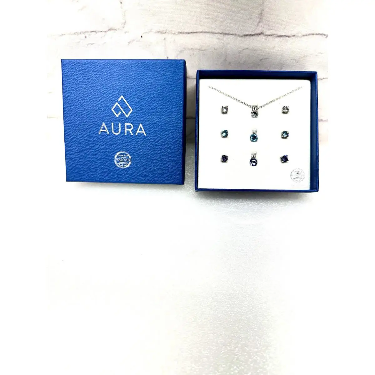 Aura Crystals Swarovski Necklace Earrings Set 3 Pendants 3 Pairs Stud Earrings