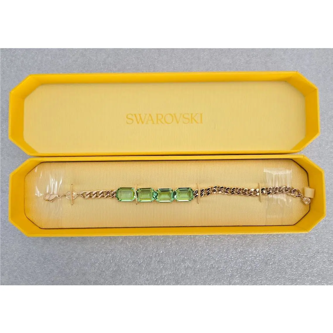Swarovski Swarovsk Green Millenia Octagonal Cut Crystals 5671258 Gold-tone Plated Bracelet