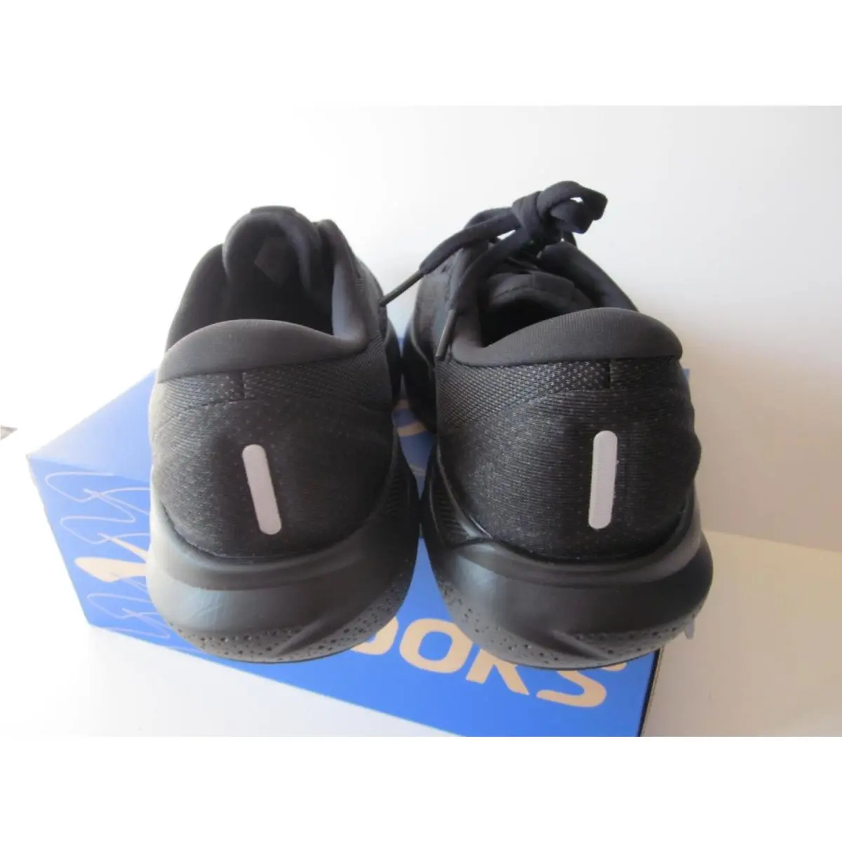 Brooks shoes - Brooks Adrenaline GTS 24 - Adrenaline GTS - Black 7