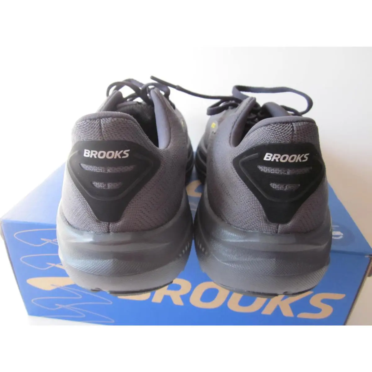 Brooks shoes - Brooks Ghost 17 - Ghost - Black 5