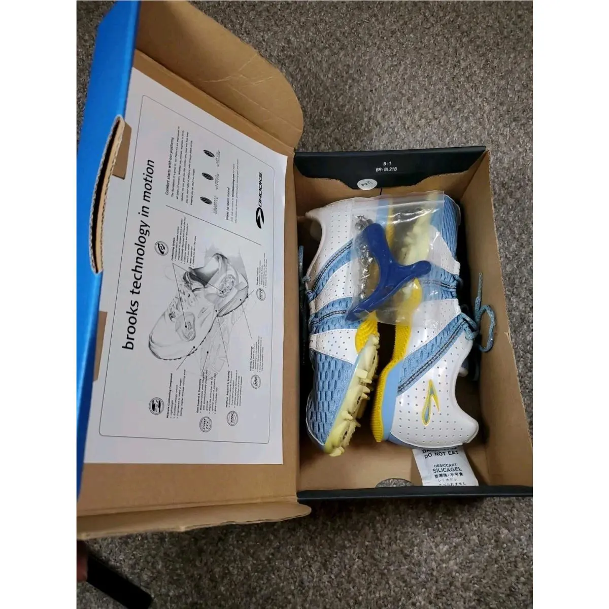 Brooks shoes - Brooks Surge MD - Surge - 42178-411 - Multicolor Sky Blue Silver White Yellow (UPC: 783059208145) 1