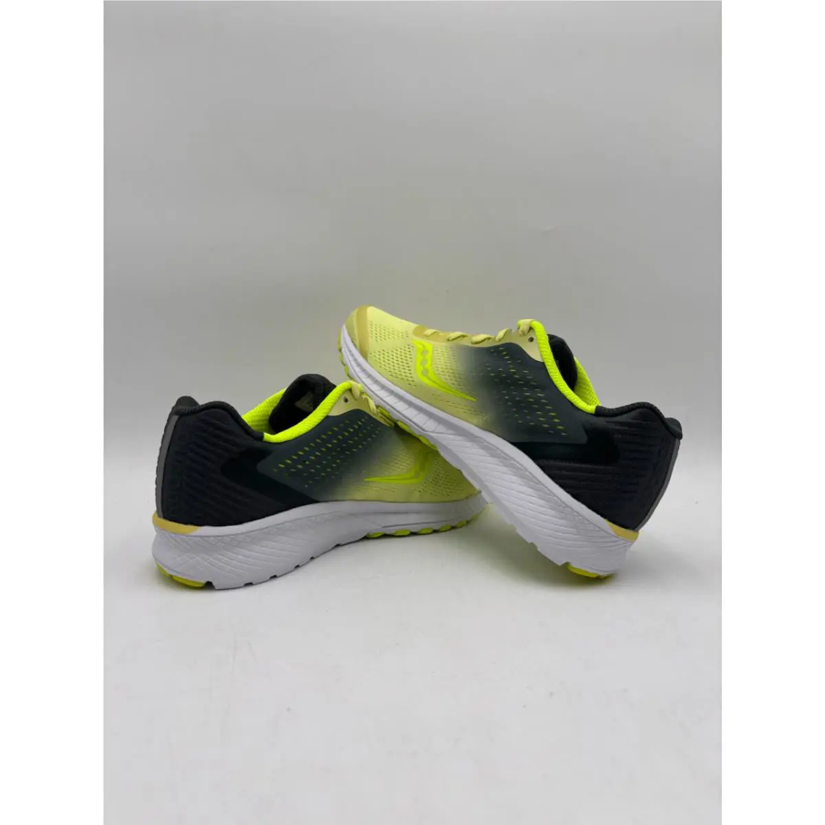 Saucony shoes - Saucony Breakthru 4 - Breakthru - S10419-3 - Green 6