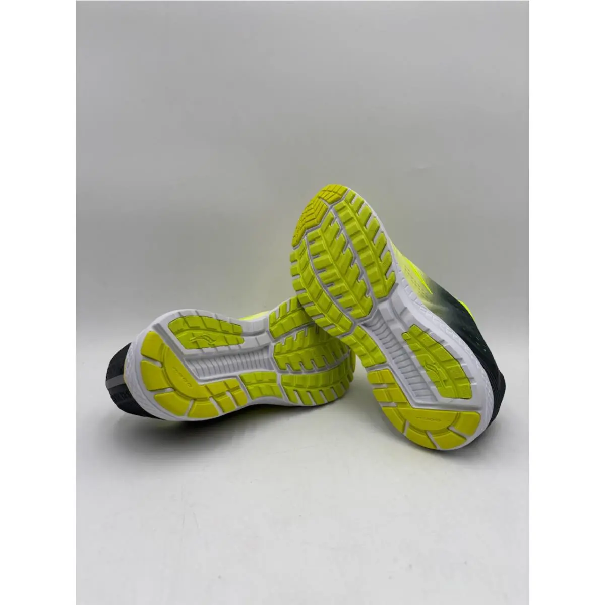 Saucony shoes - Saucony Breakthru 4 - Breakthru - S10419-3 - Green 16