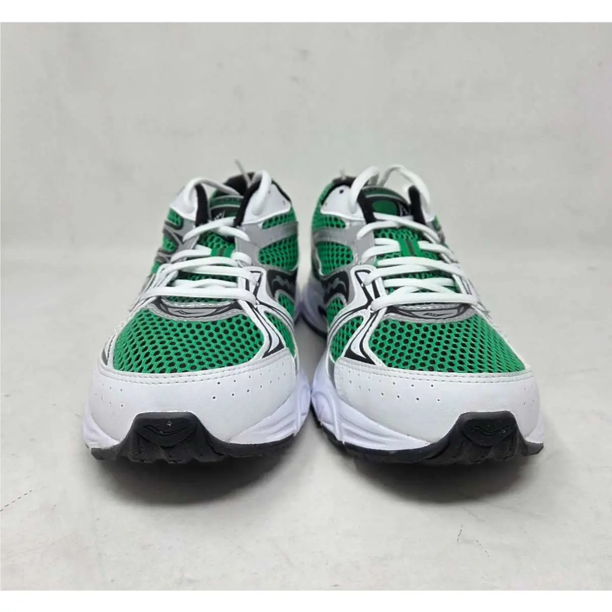 Saucony shoes - Green 4