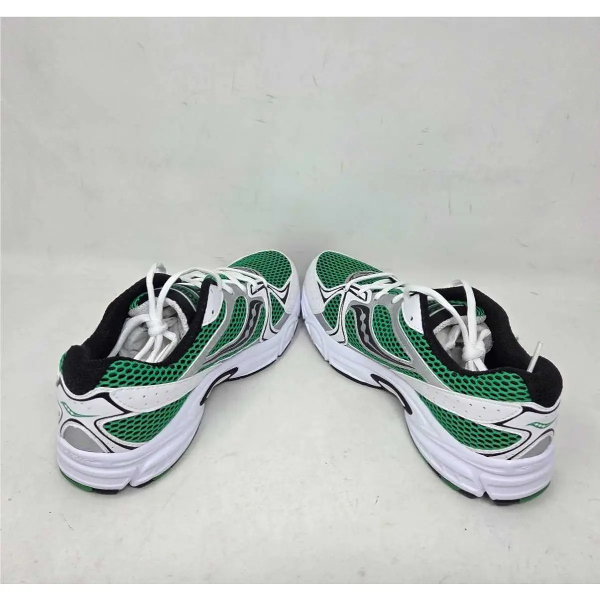 Saucony shoes - Green 7