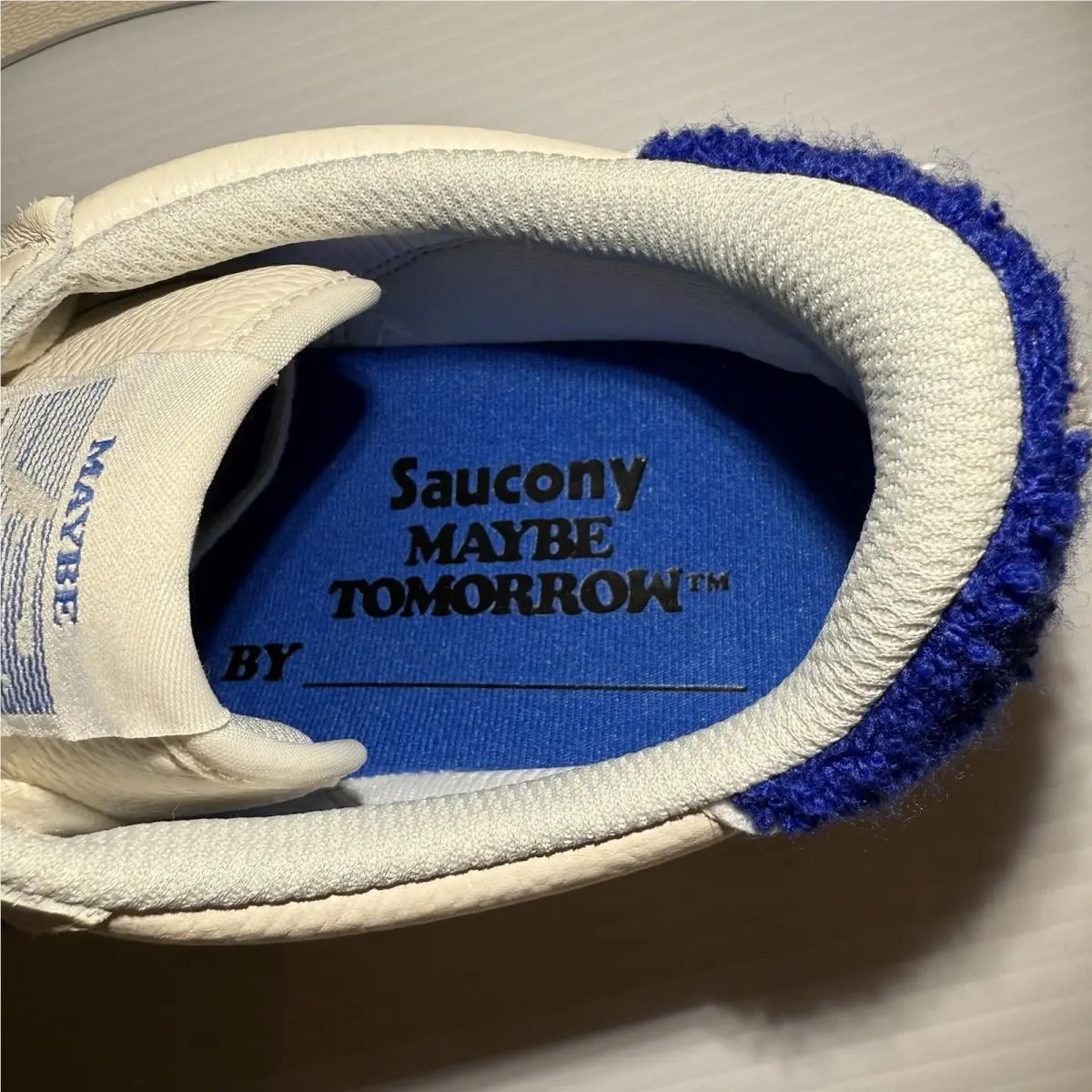 Saucony shoes - Saucony Jazz Court Maybe Tomorrow Varsity Shoes - S70682-4 - Off White / Blue (UPC: 195019639867) 9