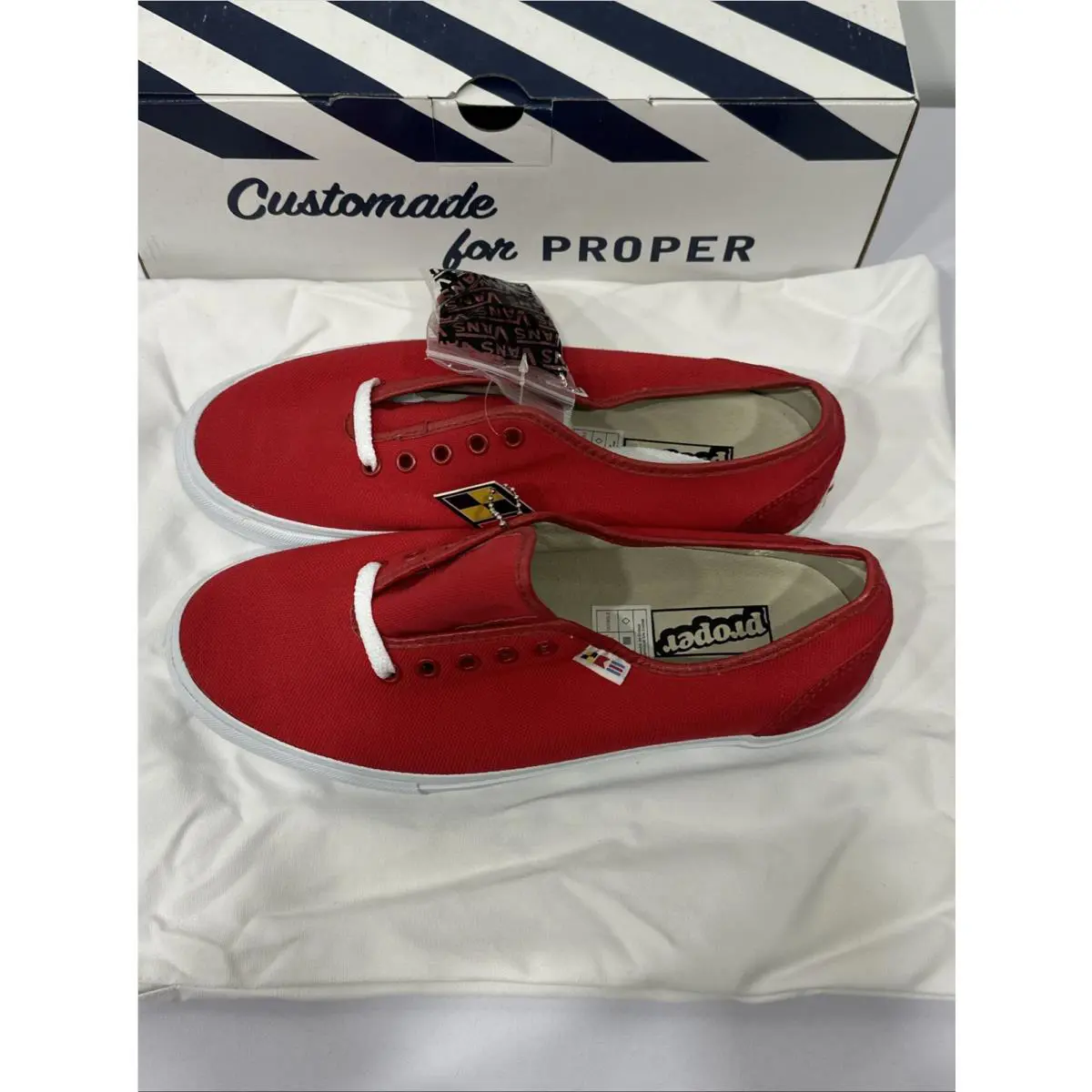 Vans shoes - Vans Authentic Low LX - Authentic Low - Red 9
