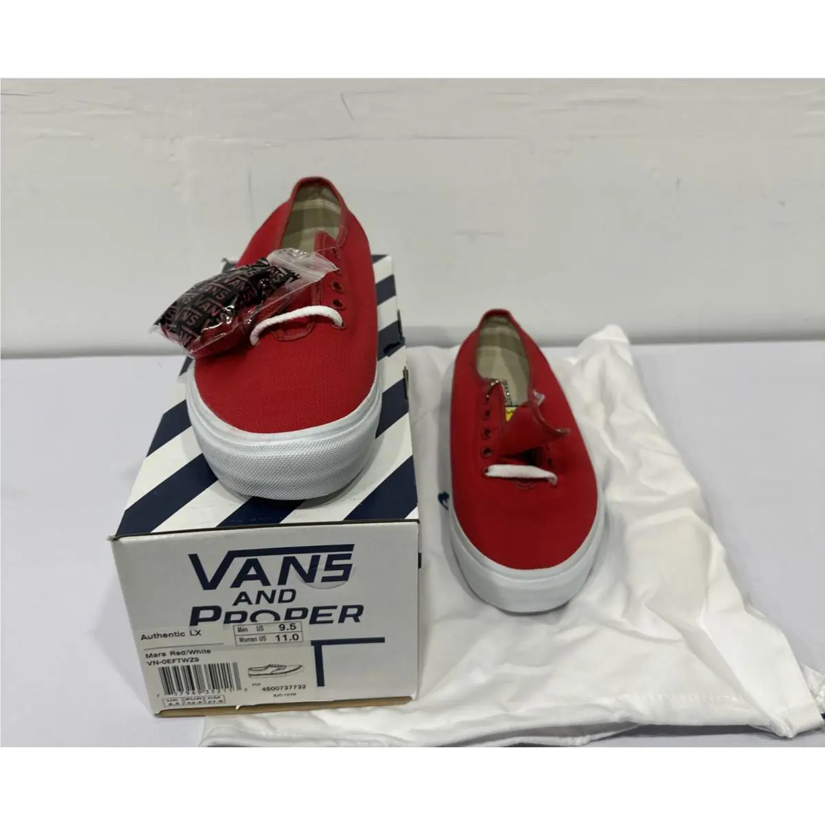 Vans shoes - Vans Authentic Low LX - Authentic Low - Red 0