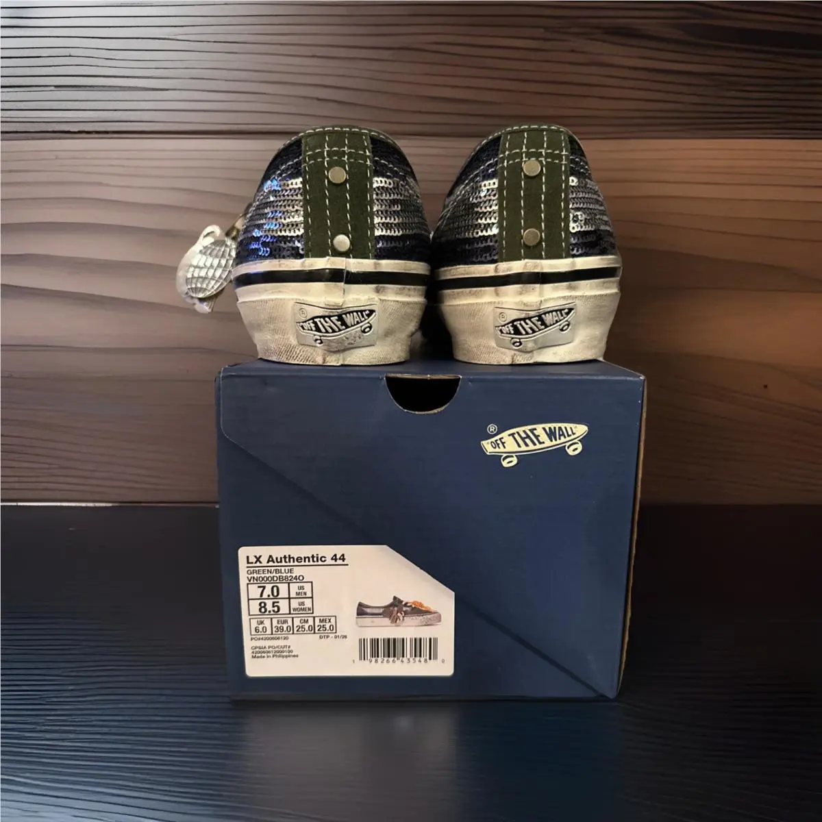 Vans shoes - VANS Authentic - Authentic - VN000DB824O - Green 0