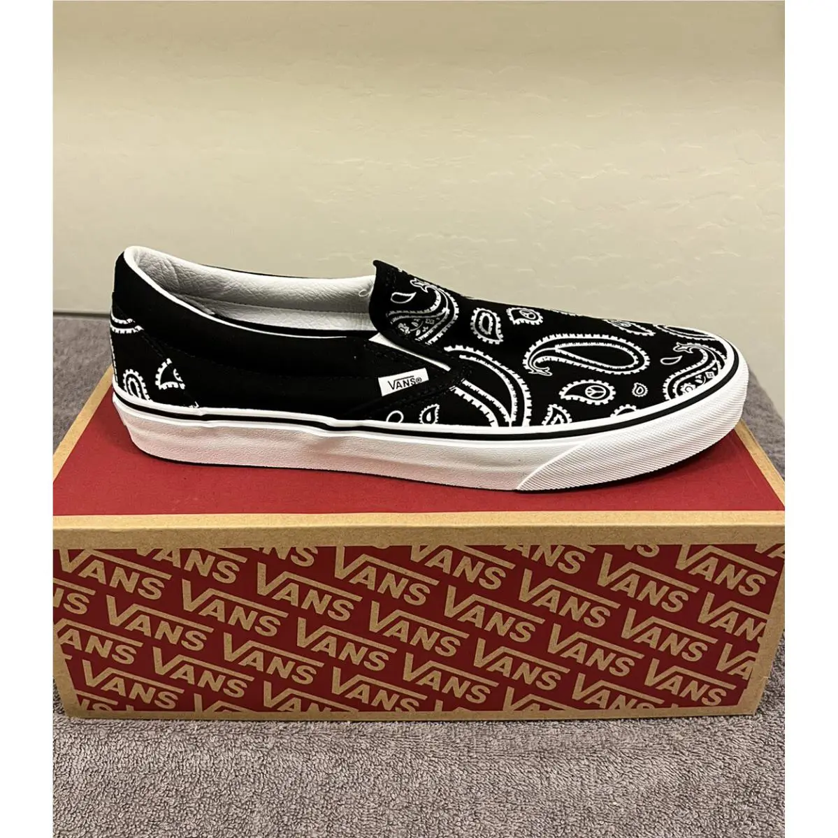 Vans shoes - Peace Paisley - Peace Paisley - Black 0