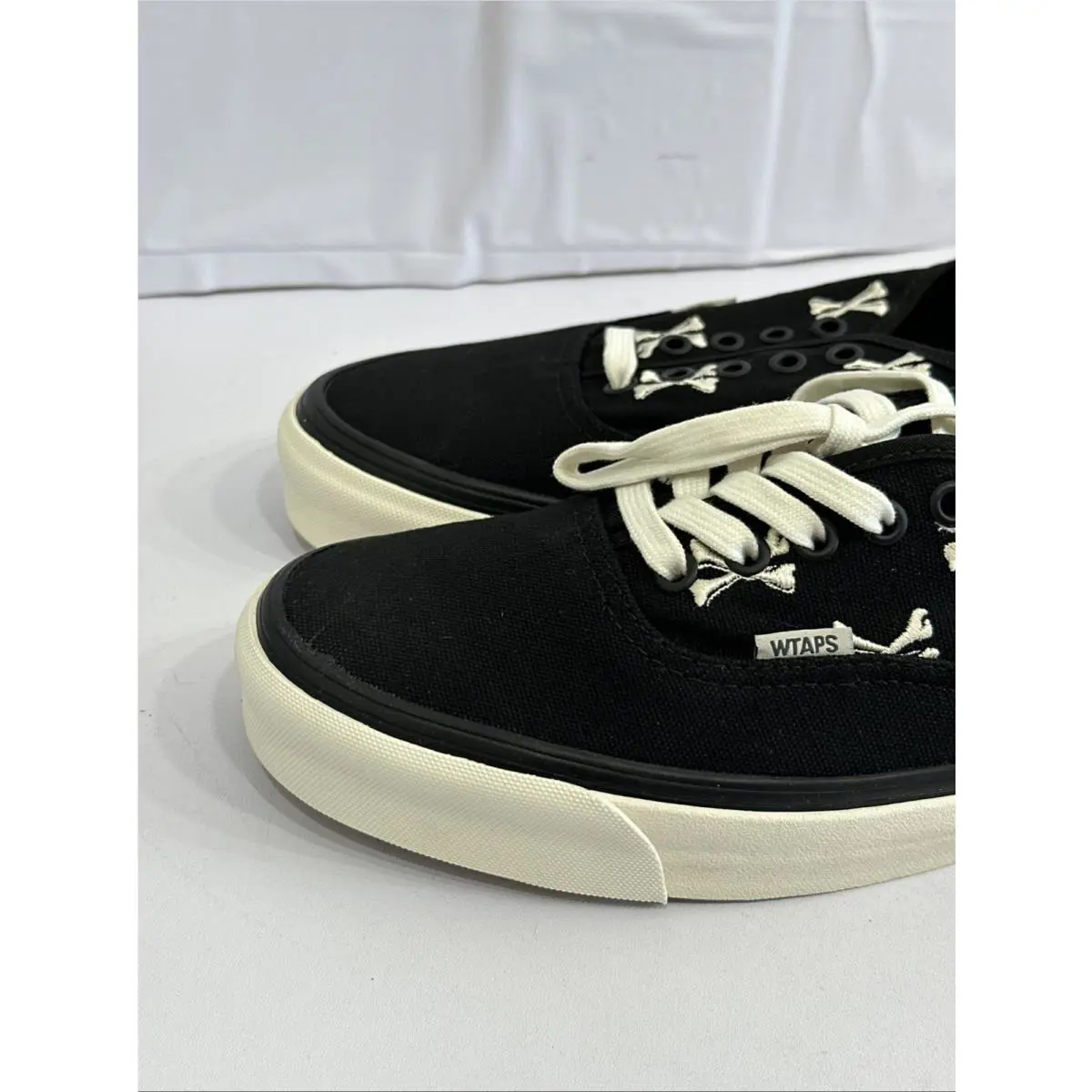 Vans shoes - VANS Era - Era - VN0A4BVA20P1 - Black 11