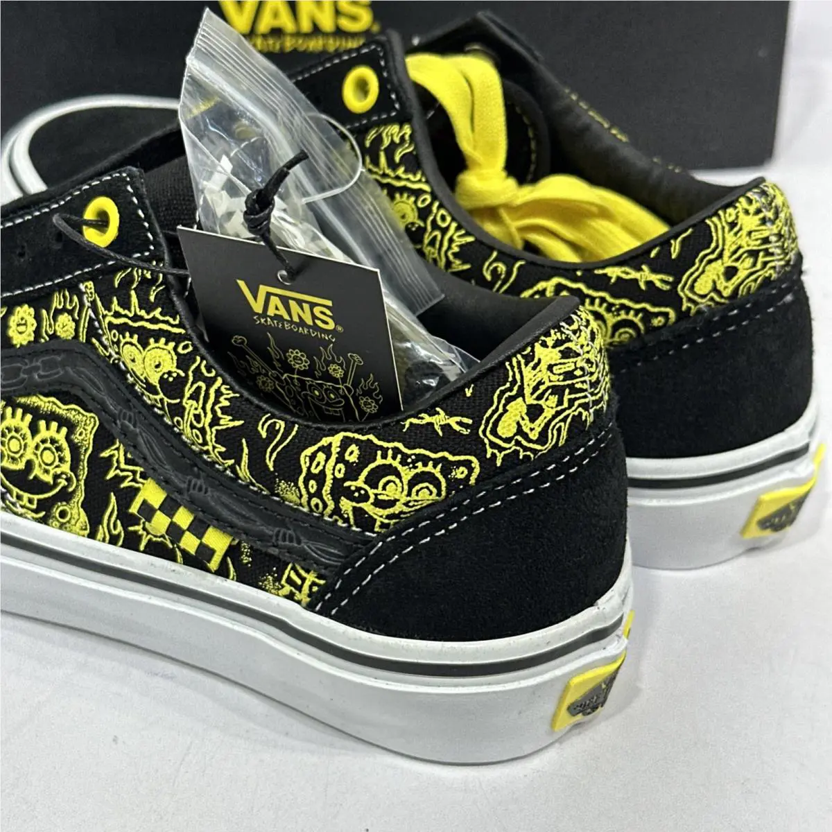 Vans shoes - VANS Old Skool - Old Skool - Black, Manufacturer: Black/Yellow 6
