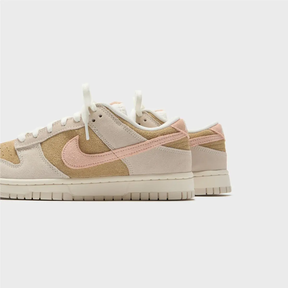 Nike shoes - Nike Dunk Low - Dunk Low - IB4367-030 - Phantom 1