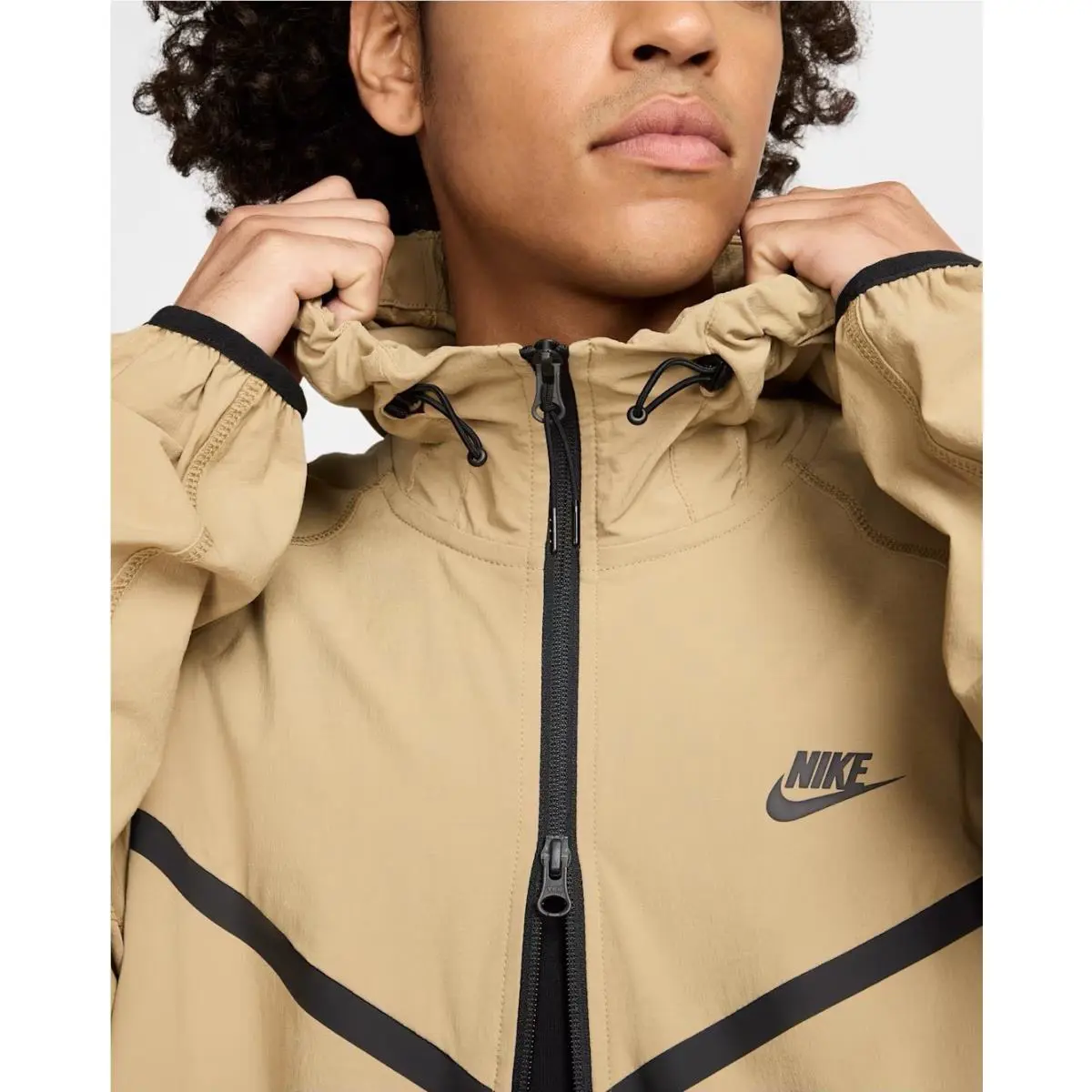Nike clothing - Nike Tech - Tech - HM7151 - Parachute Beige 1