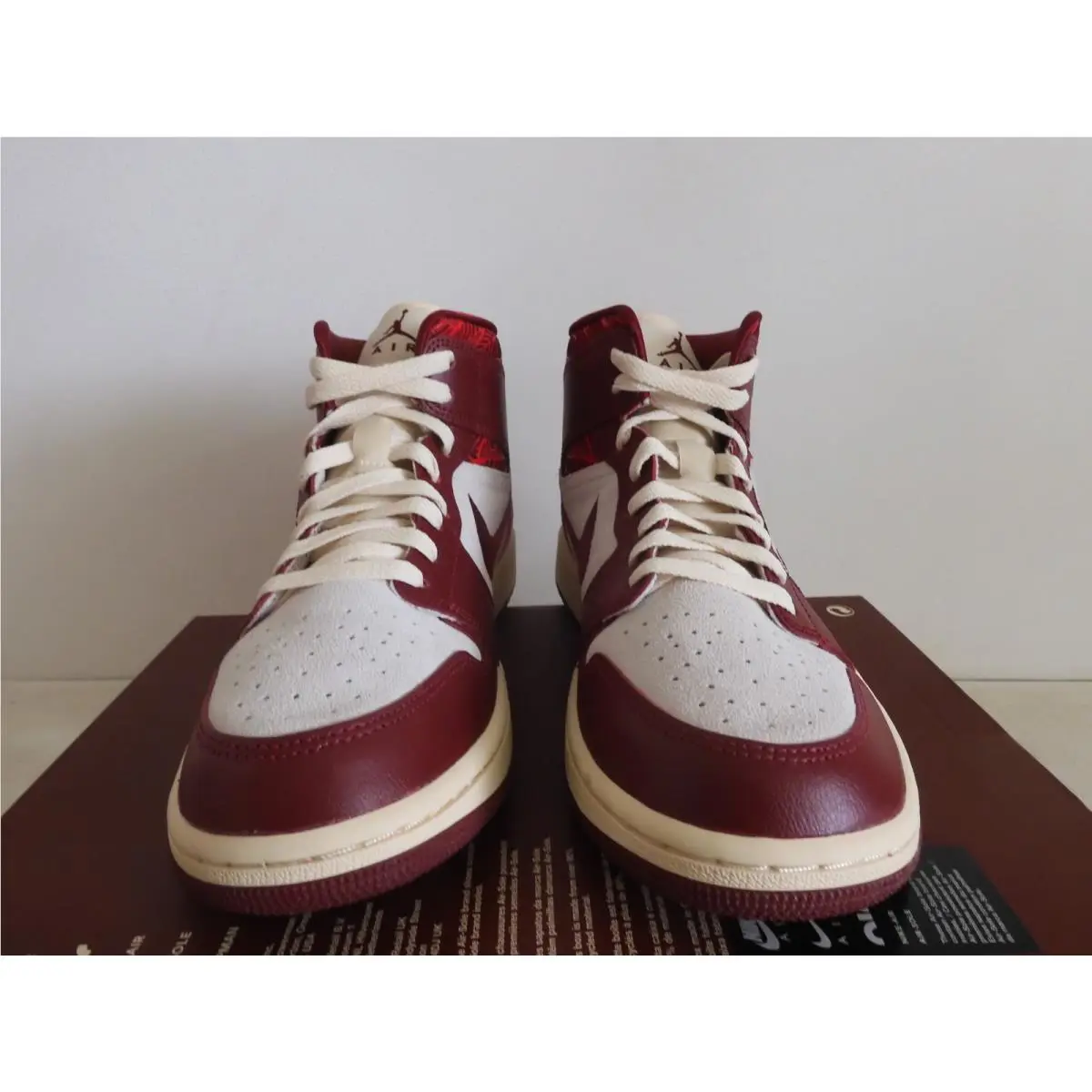 Nike shoes - Air Jordan 1 Mid - Air Mid - DZ2820-601 - Red 2
