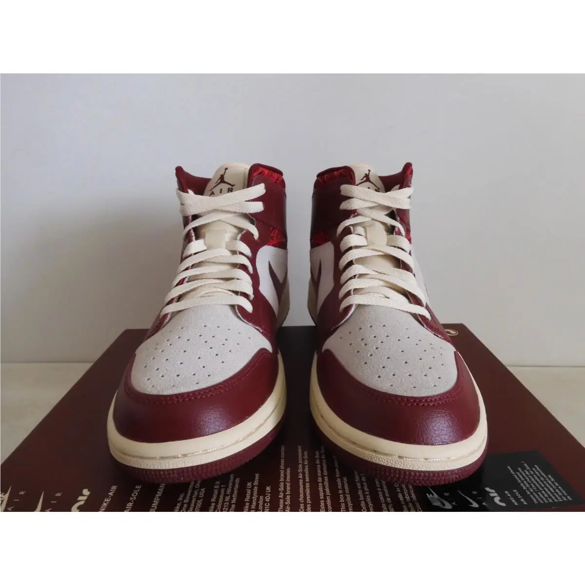 Nike shoes - Air Jordan 1 Mid - Air Mid - DZ2820-601 - Red 18