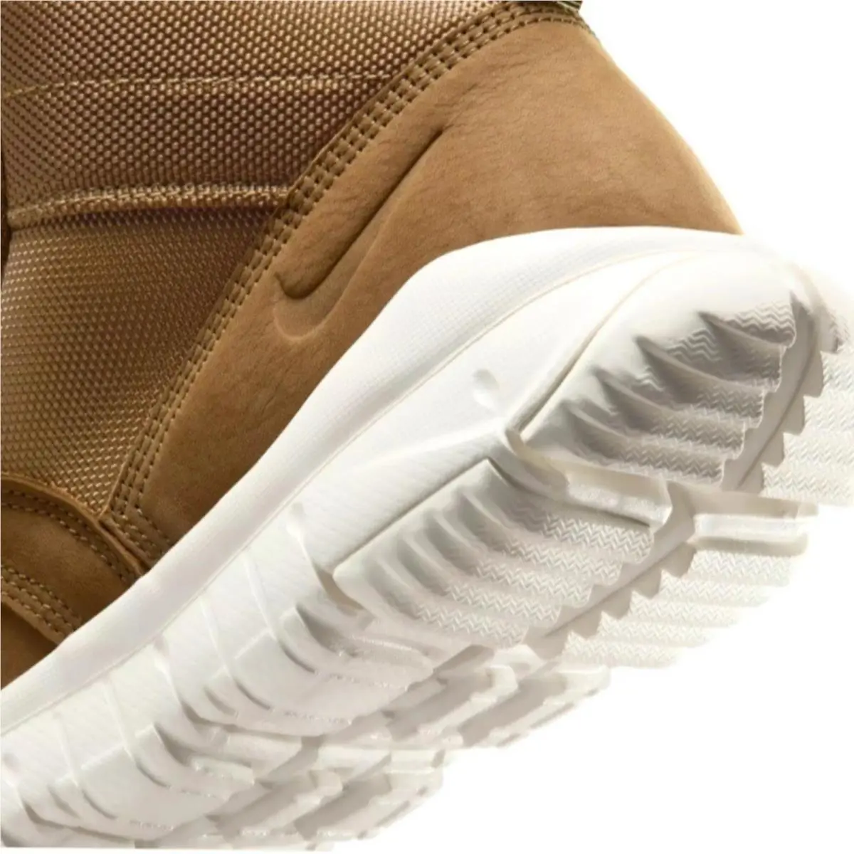 Nike shoes - Nike SFB 6