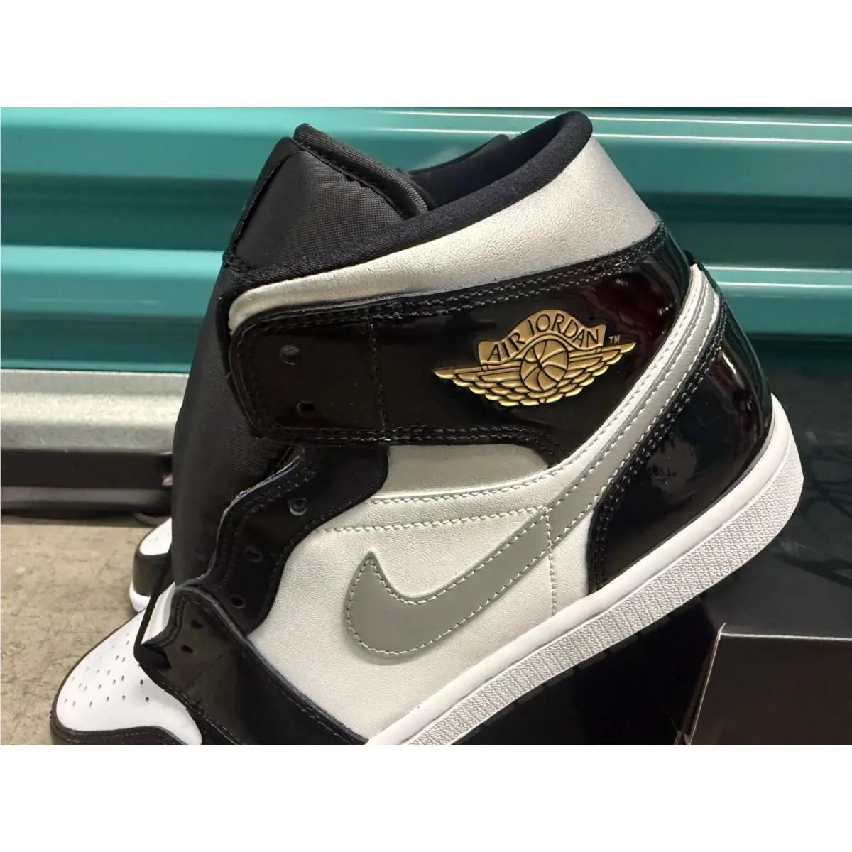 Nike shoes - Nike Air Jordan 1 - Air - HV0789-010 - Black 5