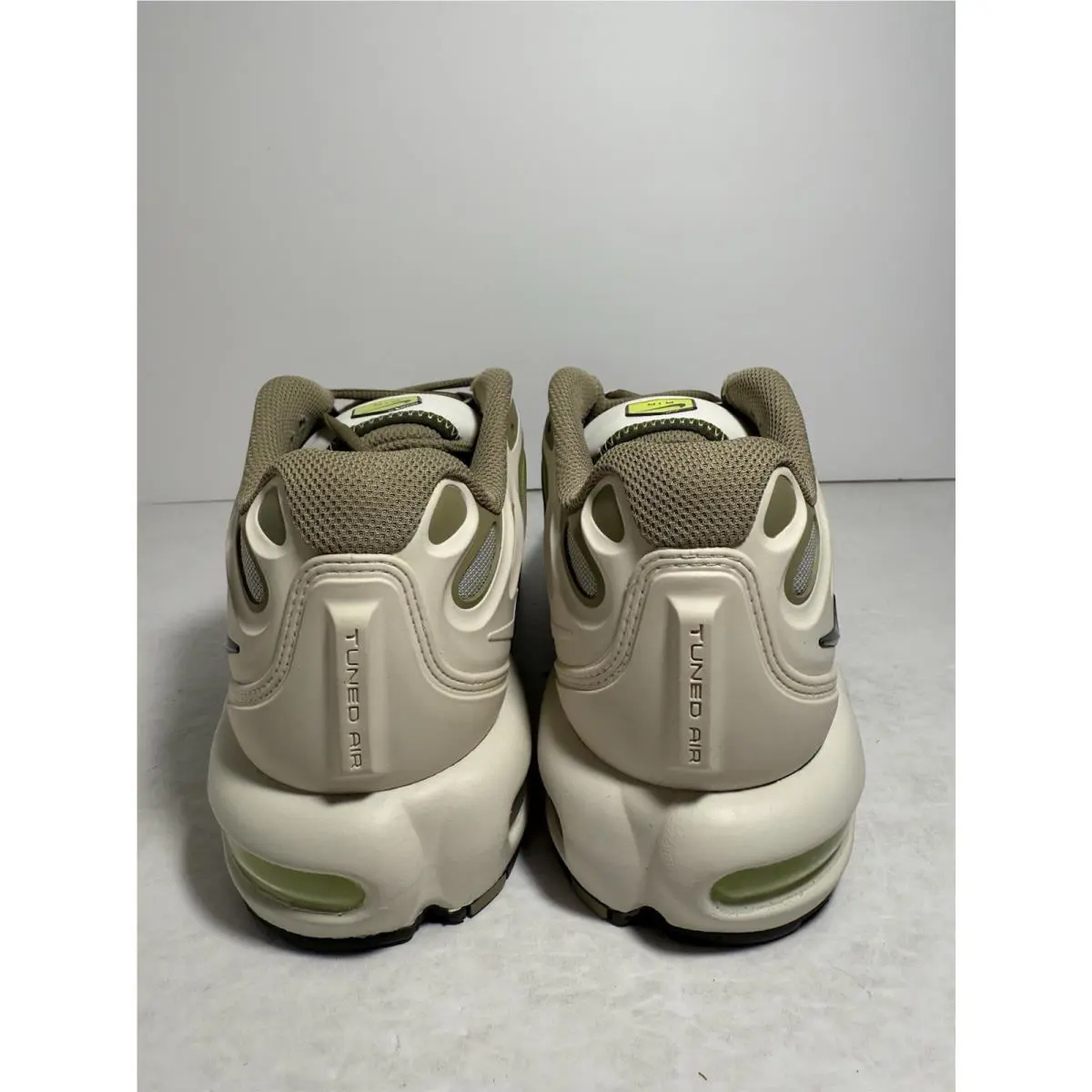 Nike shoes - Nike Air Max Plus - Air Max Plus - FD4290-008 - White 3