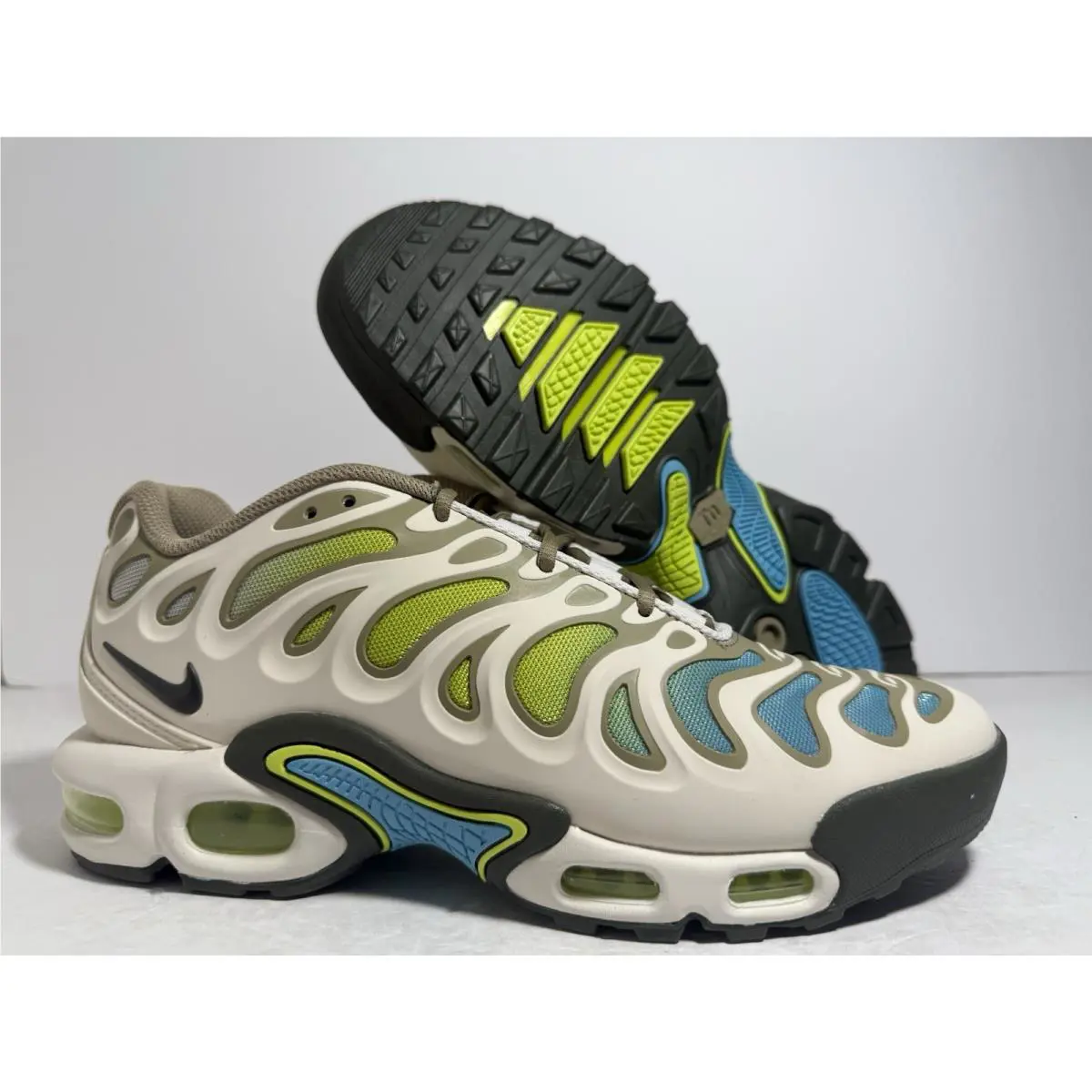 Nike shoes - Nike Air Max Plus - Air Max Plus - FD4290-008 - White 4