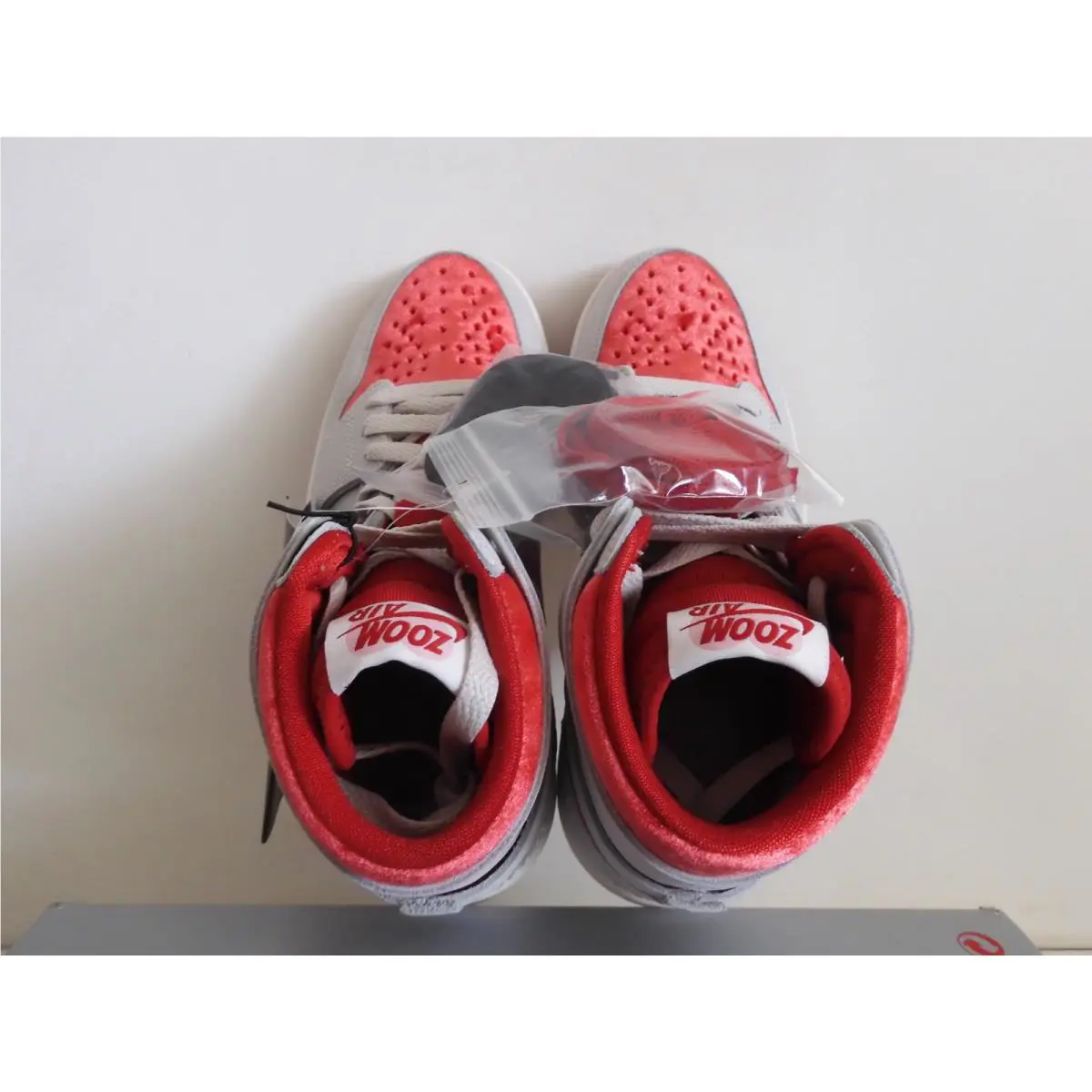 Nike shoes - Air Jordan 1 - Air - DV1304-106 - White 5