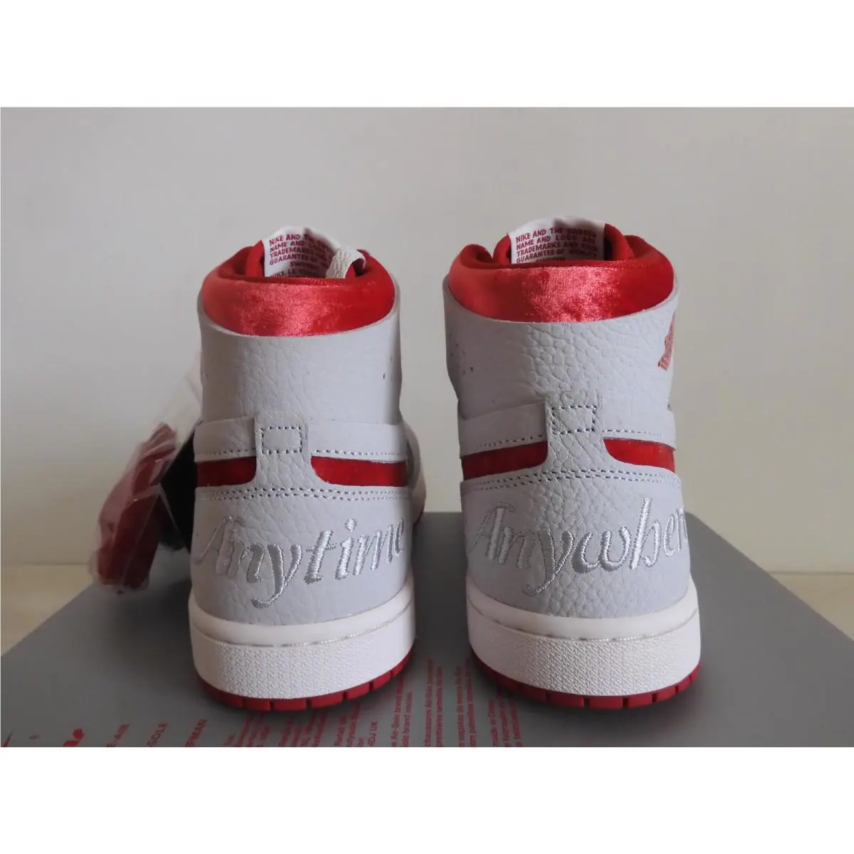 Nike shoes - Air Jordan 1 - Air - DV1304-106 - White 3